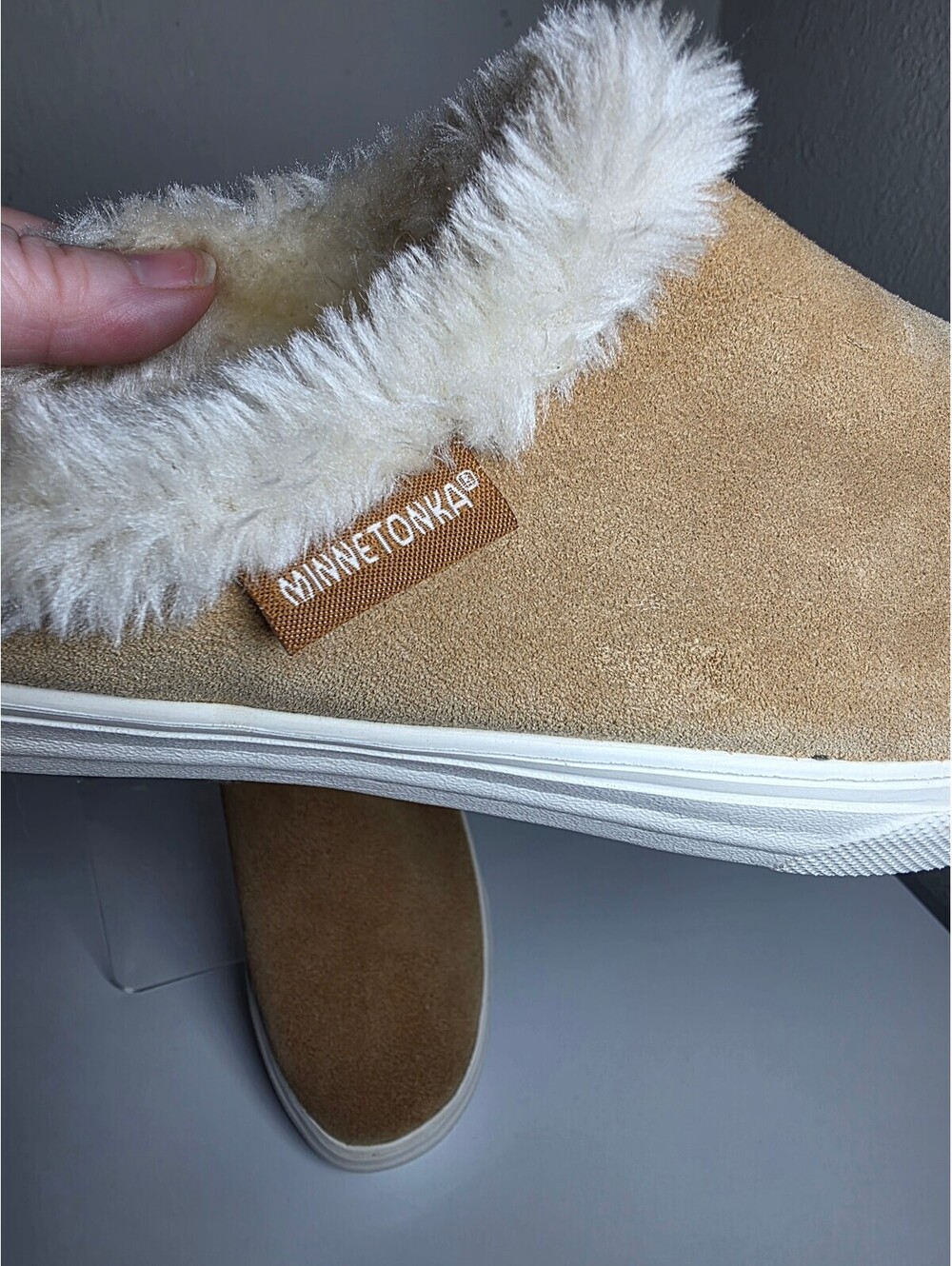 Minnetonka Windy Suede Round Toe Slip-On Slipper Moccasins Sz 6 - Picture 5 of 6